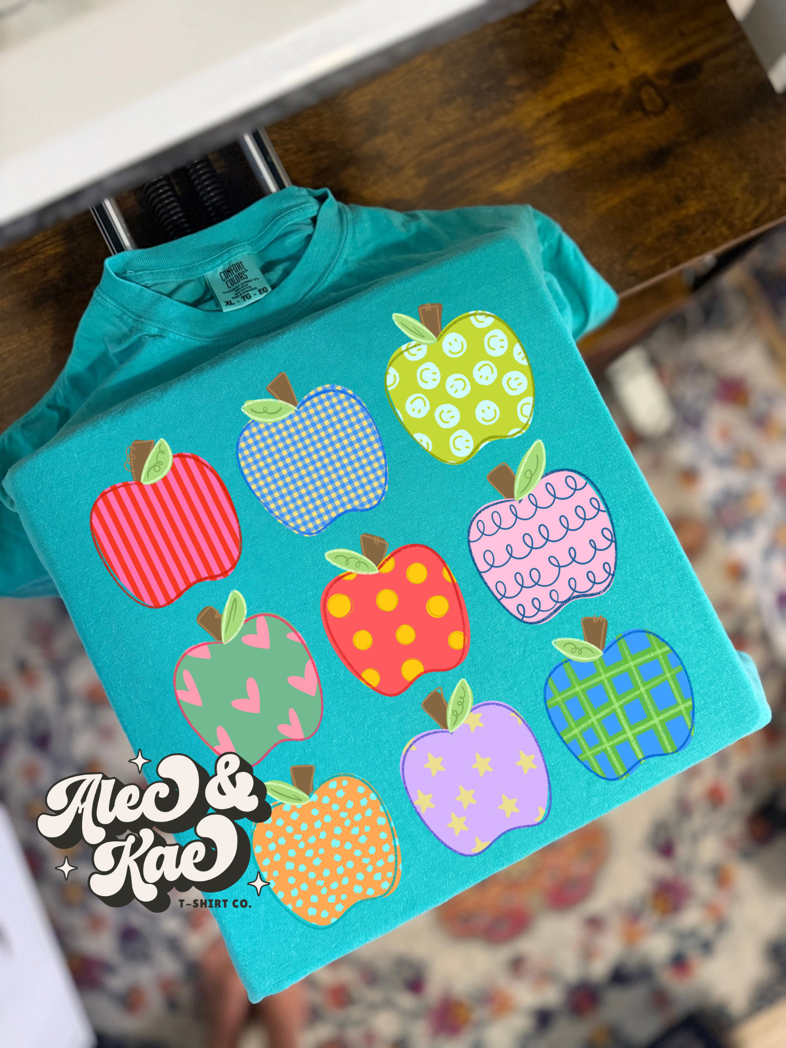 Back 2 School Apple Tee