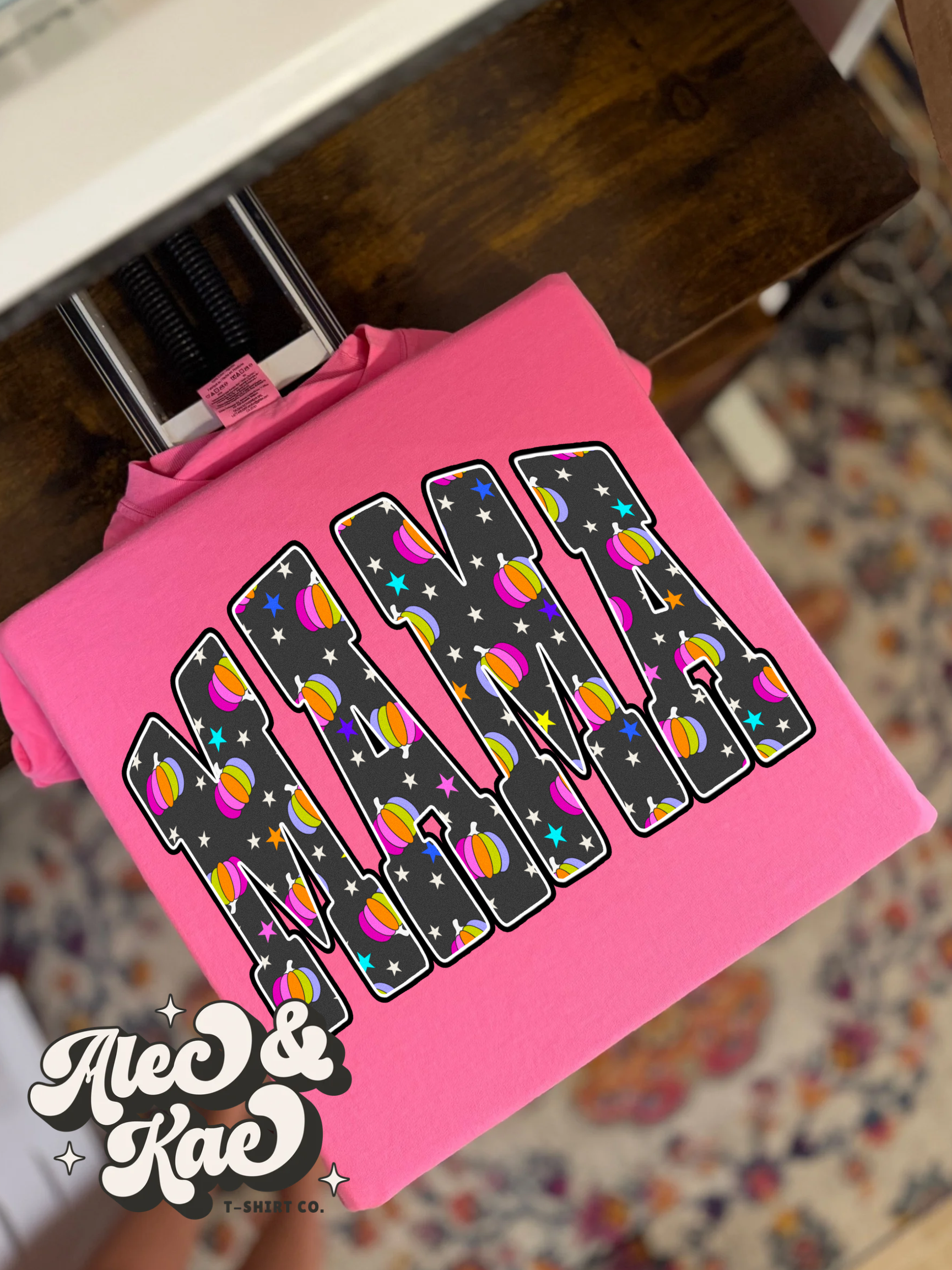 Mama Colorful Pumpkin Tee